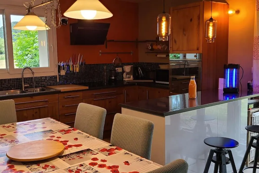 Holiday home Maison Familiale Selonnet France